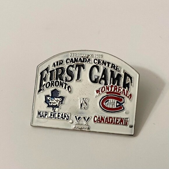 Toronto Maple Leafs vs Montreal Canadiens First Game Air Canada Centre NHL Pin - Picture 1 of 10